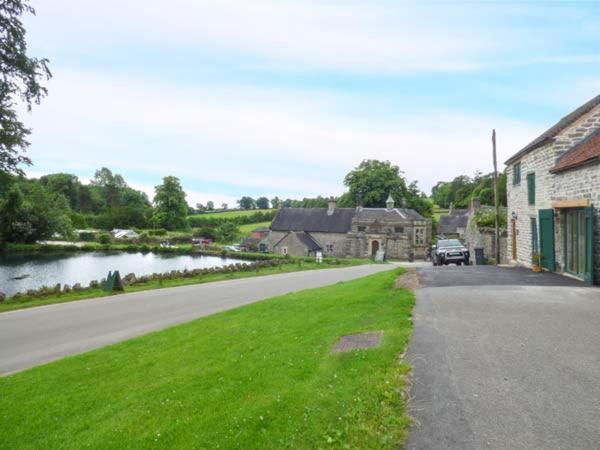 Fire Brigade Barn Villa Tissington Exterior photo